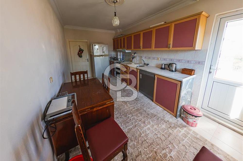 CB ARDENDEN ANTALYA DEMRE ÇARŞI MERKEZDE SATILIK 3+1 DAİRE