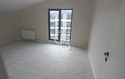 İncek Bulvara Yakın Satılık Teraslı 3+1 Daire 