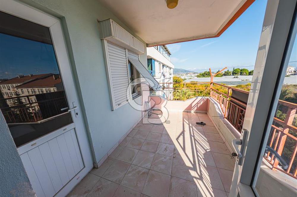 CB ARDENDEN ANTALYA DEMRE ÇARŞI MERKEZDE SATILIK 3+1 DAİRE