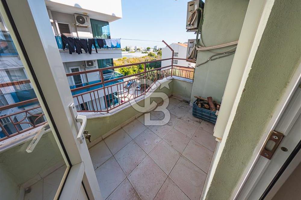 CB ARDENDEN ANTALYA DEMRE ÇARŞI MERKEZDE SATILIK 3+1 DAİRE