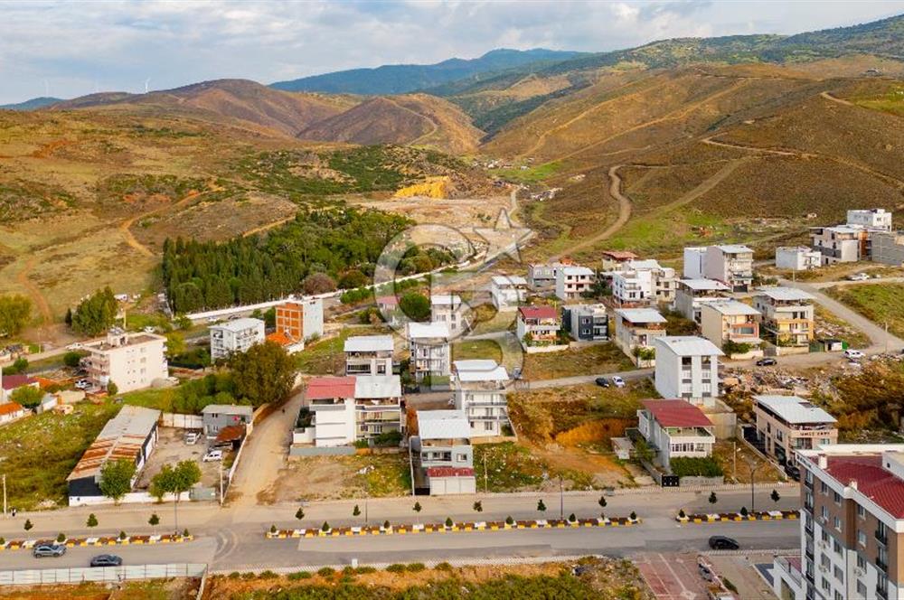 MENEMENDE SATILIK KONUT İMARLI ARSA