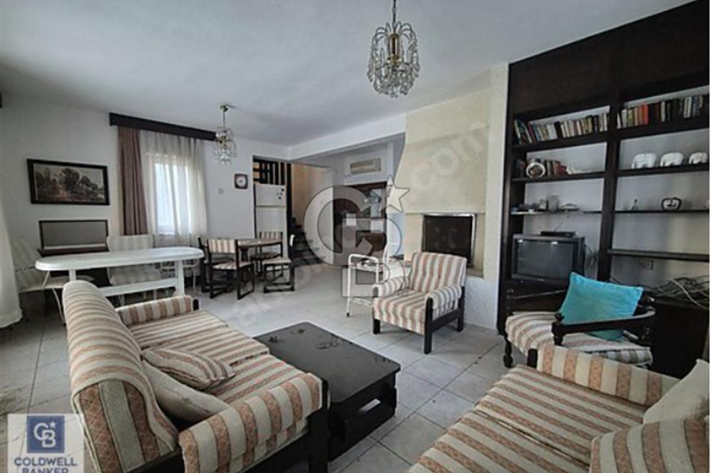 CB FARK'tan Emsalsiz Konumda 310m2 Arsa İçerinde Müstakil Villa