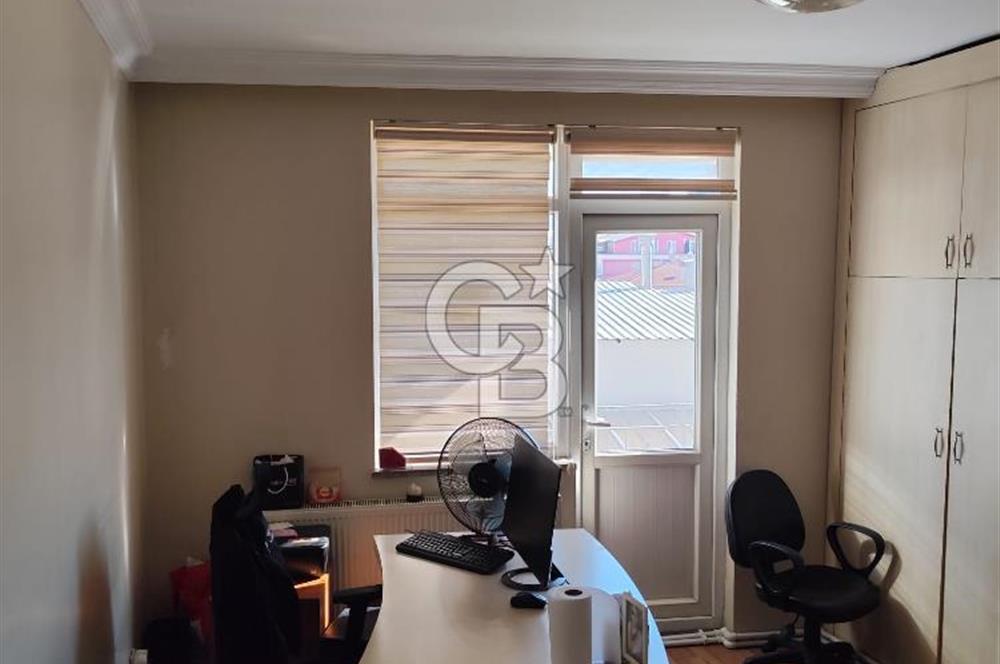 Kızılay Merkezde Satılık 4+1 Daire