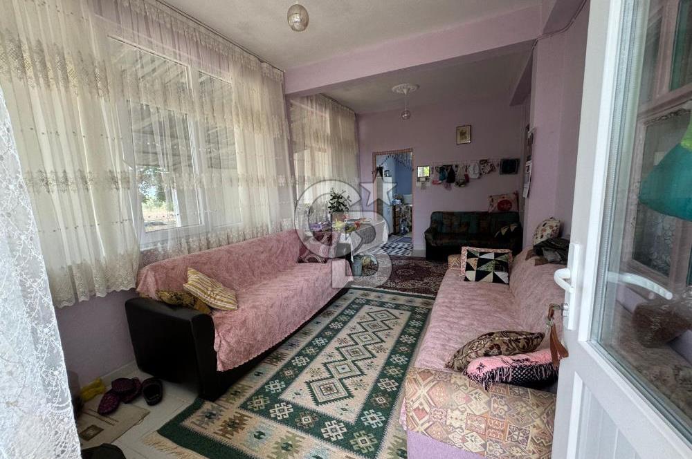 ÇANAKKALE, AYVACIK, KÖSÖDERE KÖYÜ'NDE SATILIK ÇİFTLİK EVİ,ARAZİ