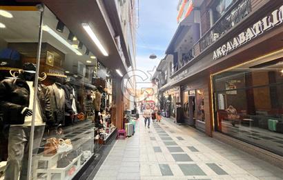  KARDEŞLER PASAJI'NDA DEVREN KİRALIK DÜKKAN FIRSATI