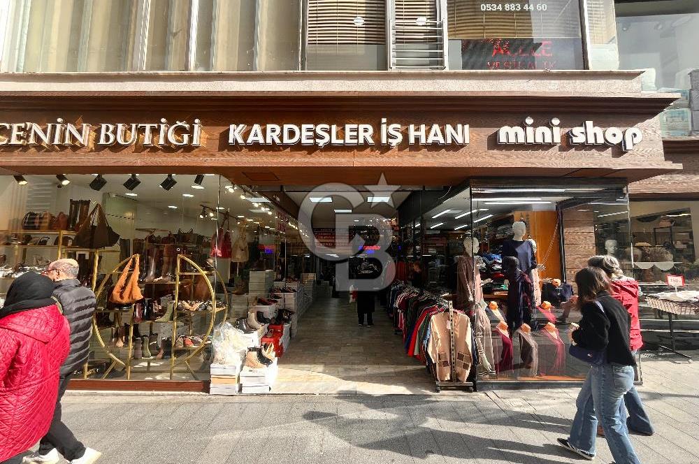  KARDEŞLER PASAJI'NDA DEVREN KİRALIK DÜKKAN FIRSATI