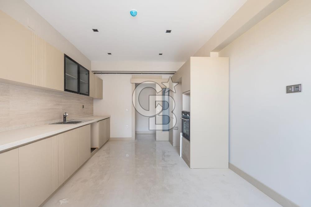 CB BLACK'TEN KONFOR BALAT'TA 4+1 ARAKAT SATILIK DAİRE