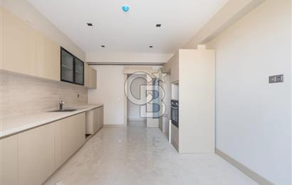 CB BLACK'TEN KONFOR BALAT'TA 4+1 ARAKAT SATILIK DAİRE