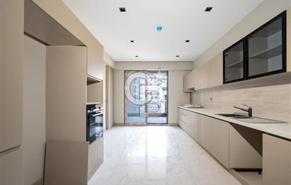 CB BLACK'TEN KONFOR BALAT'TA 4+1 ARAKAT SATILIK DAİRE