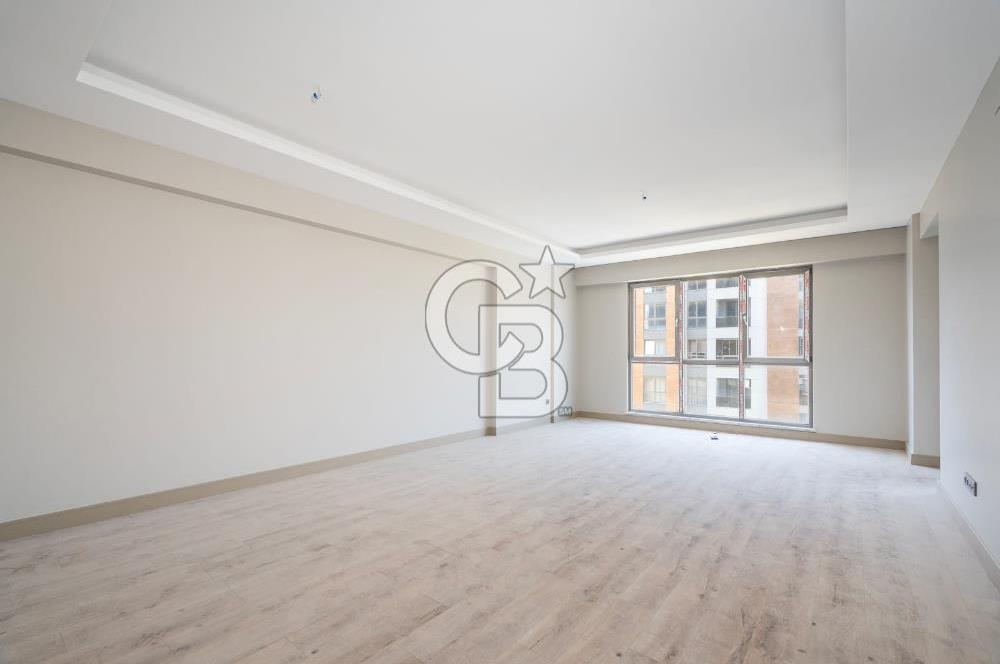 CB BLACK'TEN KONFOR BALAT'TA 4+1 ARAKAT SATILIK DAİRE