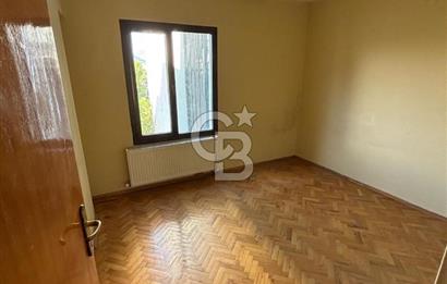 Torbalı Mithat Paşa Caddesi’nde Merkezi Konumda Geniş 3+1 Daire