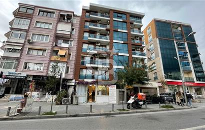 Bornova Merkezde Yatırımlık Satılık Dükkan