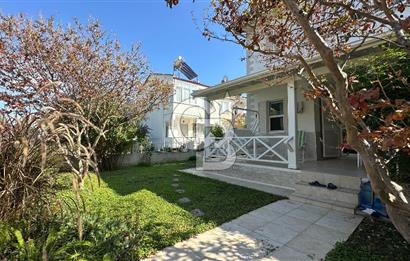 Ayvalık Sahilkent Site İçerisinde Denize Sıfır Bahçeli Villa