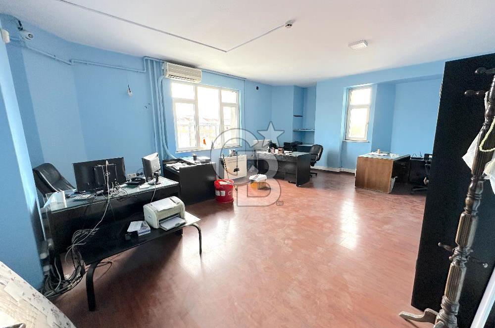 Beylikdüzü OSB Kiralık Fabrika Depo Yüksek Girişli 1.830m2