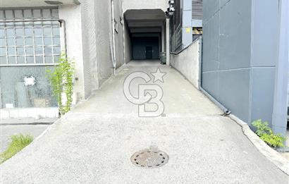 Beylikdüzü OSB Kiralık Fabrika Depo Yüksek Girişli 1.830m2