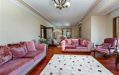 SAPANCA MAHMUDİYE'DE GÖL MANZARALI, HAVUZLU, MÜSTAKİL 5+1 VİLLA