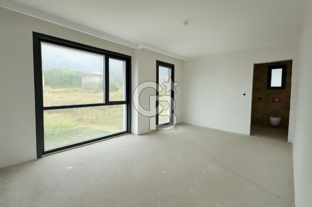 ŞİLE AĞLAYAN KAYALAR'DA DOĞAYLA İÇ İÇE 350 M2 SATILIK VİLLALAR
