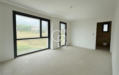 ŞİLE AĞLAYAN KAYALAR'DA DOĞAYLA İÇ İÇE 350 M2 SATILIK VİLLALAR