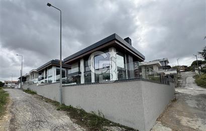 ŞİLE AĞLAYAN KAYALAR'DA DOĞAYLA İÇ İÇE 350 M2 SATILIK VİLLALAR