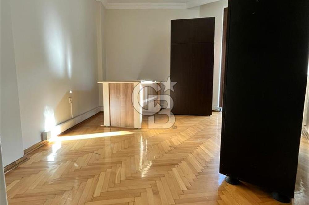 KURUMSAL FİRMAYA ÇANKAYA'DA PRESTİJLİ KONUMDA 5+1 KİRALIK DAİRE