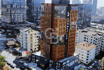 DÖNMEZLER PLAZA'DA PRESTİJLİ MANZARALI TAM KAT