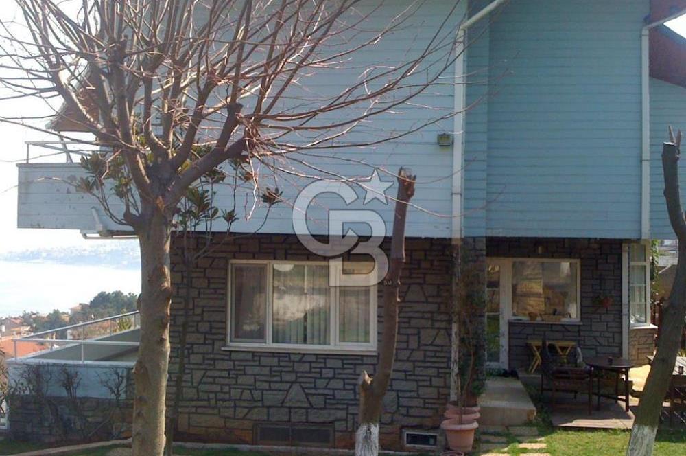 Heybeliada' da satılık