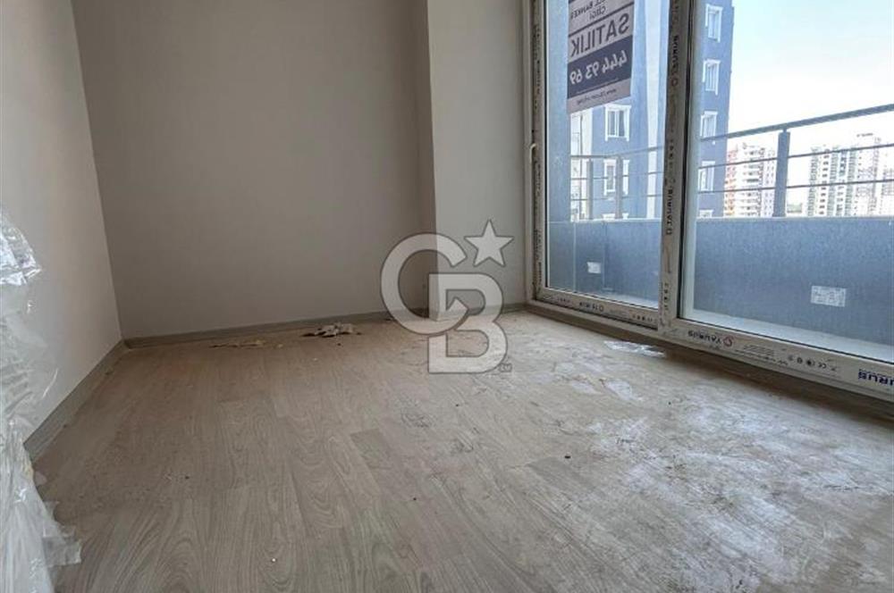 SARIÇAM GÜLTEPE'DE ÇETİN TOWERS'DA HİÇ OTURULMAMIŞ 2+1 DAİRE