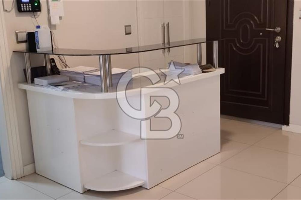 TUNUS CADDESİ HOLİDAY İNN OTEL YANI 2.KAT 3+1 İÇİ FULL YAPILI