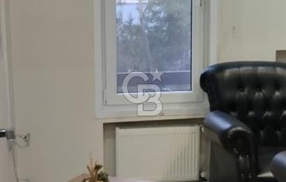 TUNUS CADDESİ HOLİDAY İNN OTEL YANI 2.KAT 3+1 İÇİ FULL YAPILI