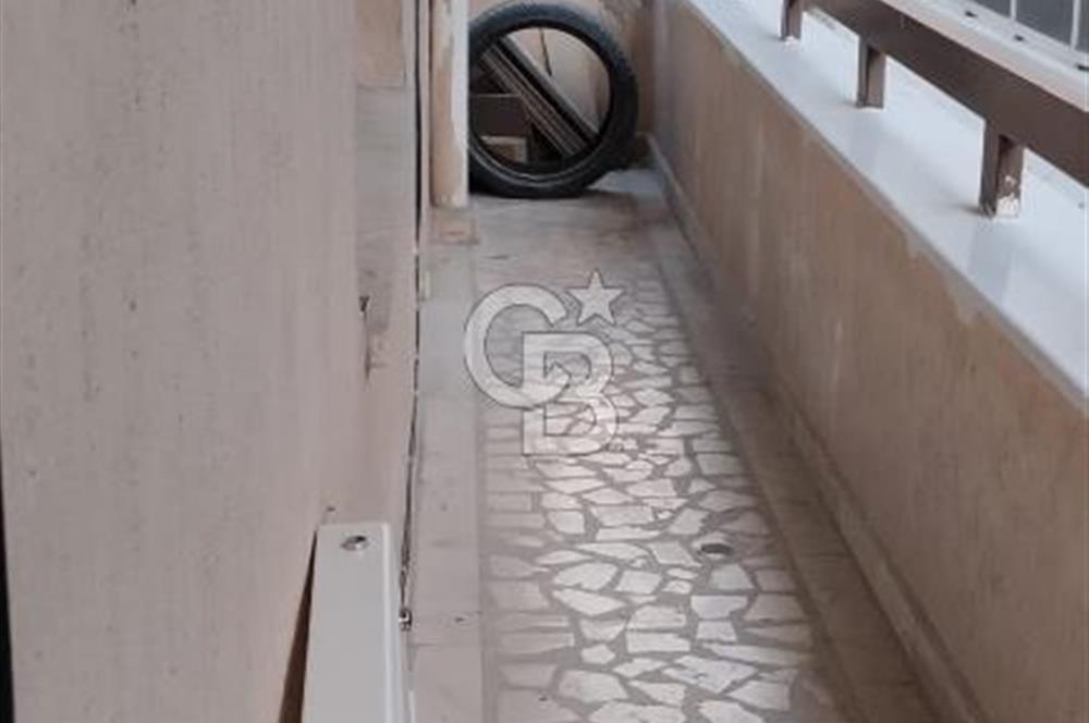 TUNUS CADDESİ HOLİDAY İNN OTEL YANI 2.KAT 3+1 İÇİ FULL YAPILI