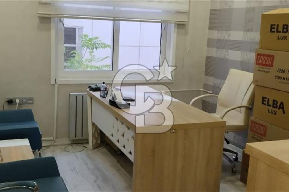 TUNUS CADDESİ HOLİDAY İNN OTEL YANI 2.KAT 3+1 İÇİ FULL YAPILI