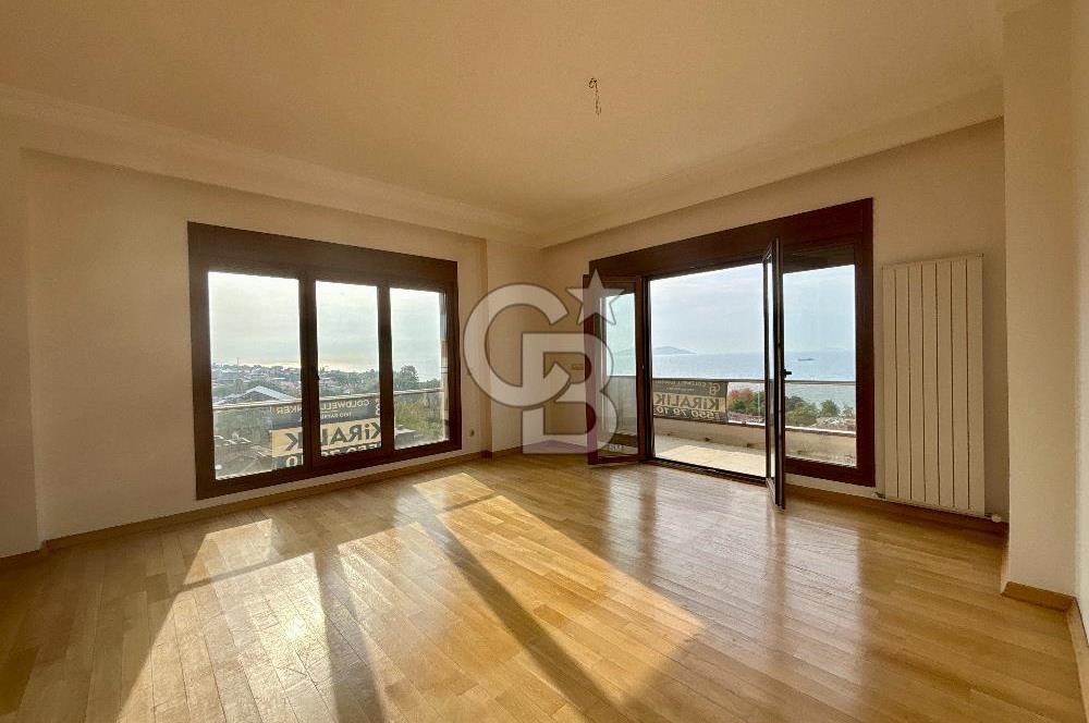 KADIKÖY CADDEBOSTAN 18 MART SK'TA FULL DENİZ MANZARALI 3+1 DAİRE