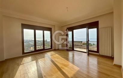 KADIKÖY CADDEBOSTAN 18 MART SK'TA FULL DENİZ MANZARALI 3+1 DAİRE