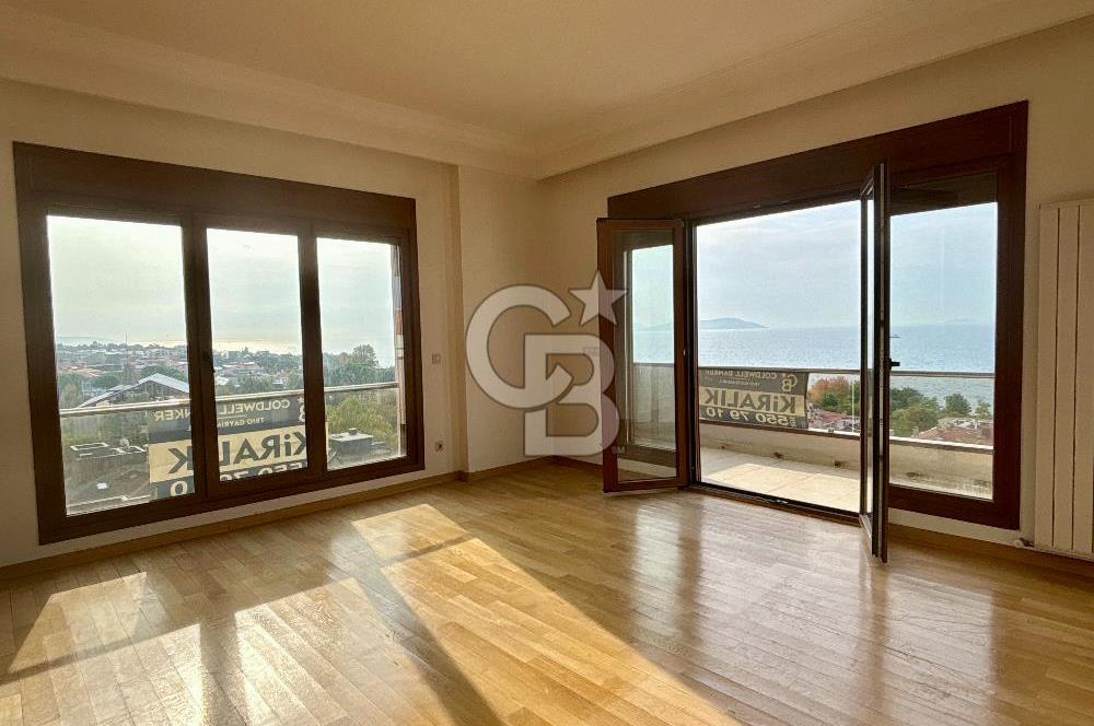 KADIKÖY CADDEBOSTAN 18 MART SK'TA FULL DENİZ MANZARALI 3+1 DAİRE