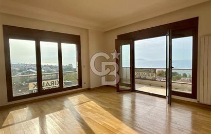 KADIKÖY CADDEBOSTAN 18 MART SK'TA FULL DENİZ MANZARALI 3+1 DAİRE