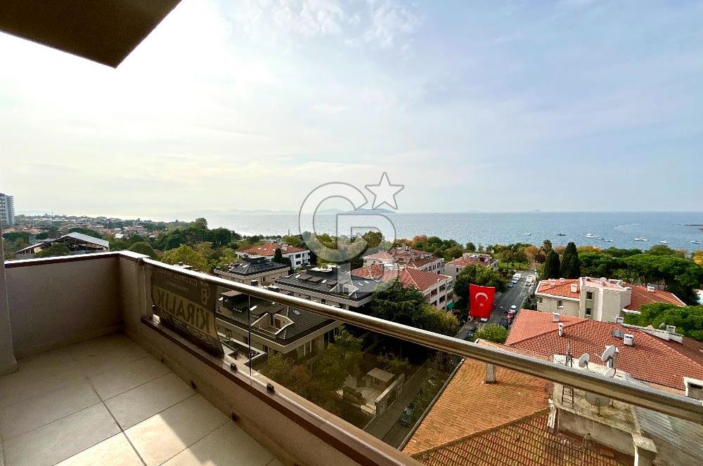 KADIKÖY CADDEBOSTAN 18 MART SK'TA FULL DENİZ MANZARALI 3+1 DAİRE