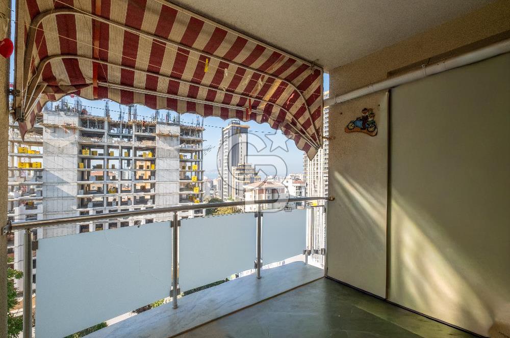 KARTAL ATALARDA KISMİ DENİZ MANZARALI 3+1 SATILIK DAİRE