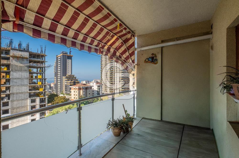 KARTAL ATALARDA KISMİ DENİZ MANZARALI 3+1 SATILIK DAİRE