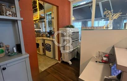 GAZİEMİRDE DEVREN KİRALIK BAHÇELİ CAFE