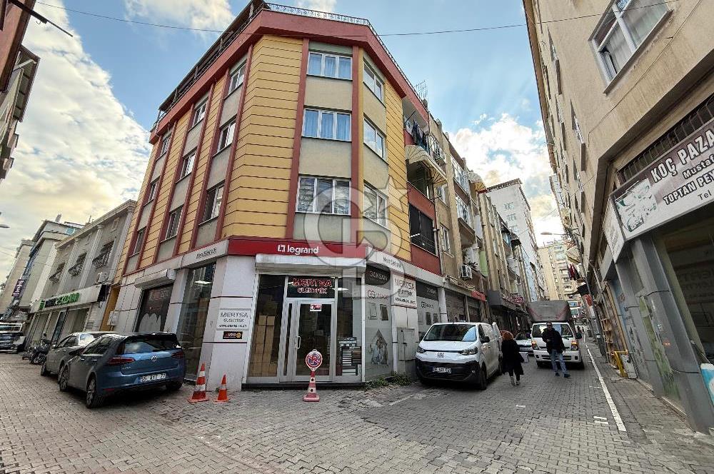 CB PARK'DAN TİCARETİN MERKEZİNDE SATILIK KÖŞE BAŞI İŞ YERİ 