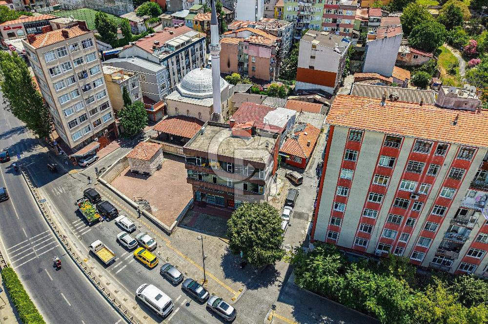 BAHRİYE CADDESİNE CEPHE 700 m2 TABELA DEĞERİ YÜKSEK BİNA