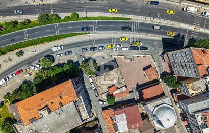 BAHRİYE CADDESİNE CEPHE 700 m2 TABELA DEĞERİ YÜKSEK BİNA