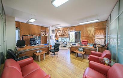 BAHRİYE CADDESİNE CEPHE 700 m2 TABELA DEĞERİ YÜKSEK BİNA