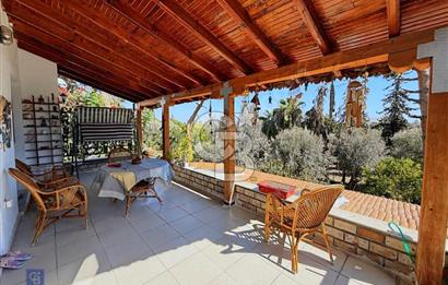 MEZİTLİ KUYULUK ÇANKAYA MAH DOĞA VE SİTE İÇİNDE VİLLA