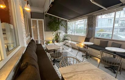 GAZİEMİRDE DEVREN KİRALIK BAHÇELİ CAFE
