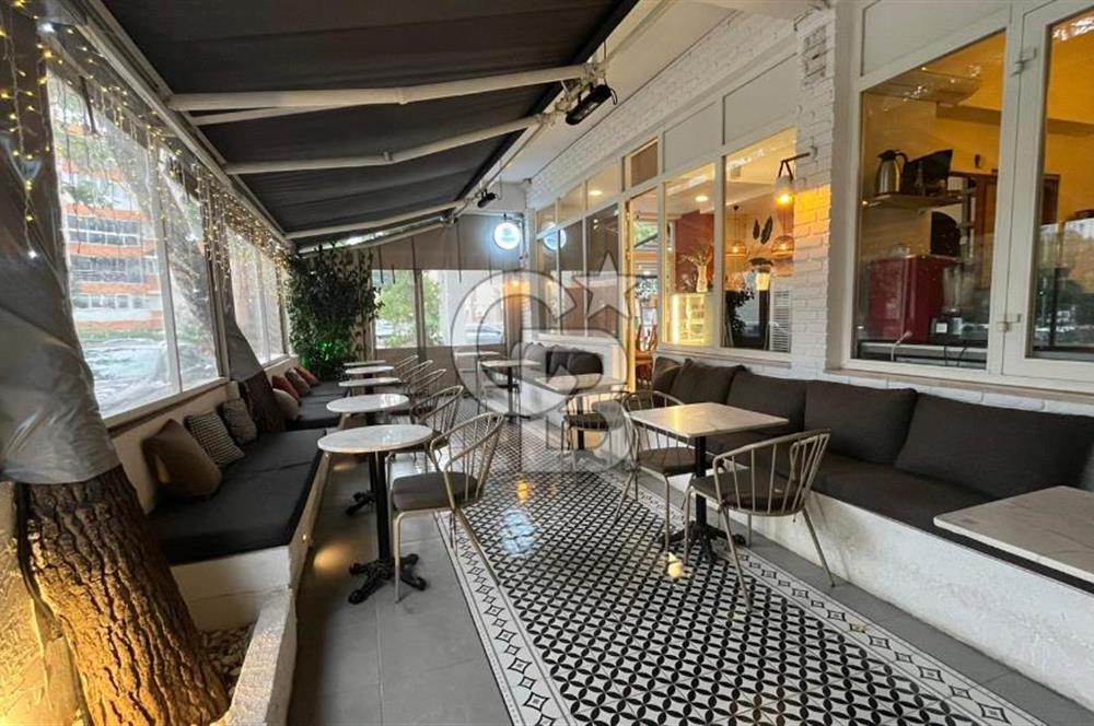 GAZİEMİRDE DEVREN KİRALIK BAHÇELİ CAFE