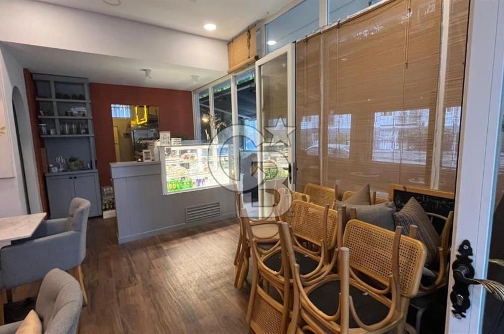 GAZİEMİRDE DEVREN KİRALIK BAHÇELİ CAFE