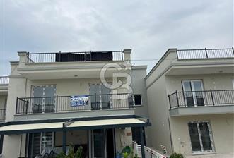 Foça Yenibağarası Havuzlu Sitede 1+1 Kiralık Sıfır Daire