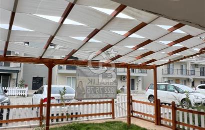 Foça Yenibağarası Havuzlu Sitede 2+1 Kiralık Bahçe Katı Daire
