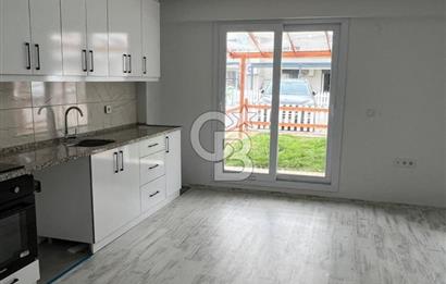 Foça Yenibağarası Havuzlu Sitede 2+1 Kiralık Bahçe Katı Daire